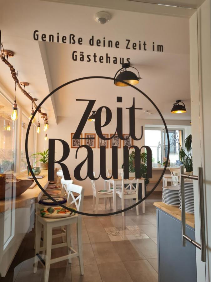 Gastehaus Zeitraum Bed & Breakfast Admont Exterior foto