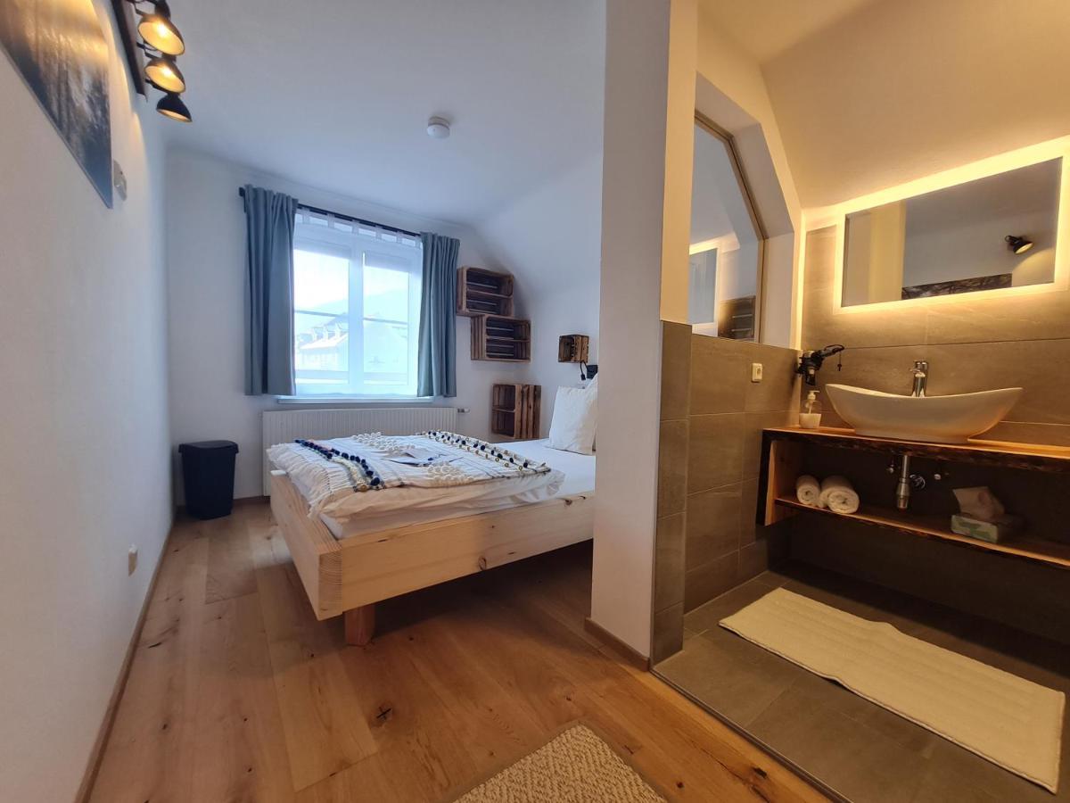 Gastehaus Zeitraum Bed & Breakfast Admont Exterior foto